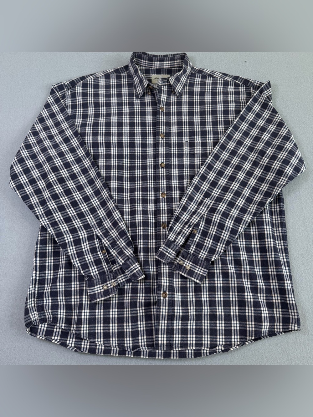 Eddie Bauer Mens XL Tall Blue White Plaid Flannel Cotton Button-Down Shirt